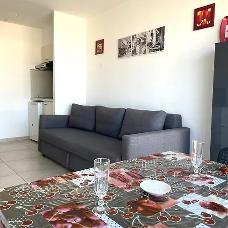 公寓 Renove Au Cap D'agde - Fr-1-867-25